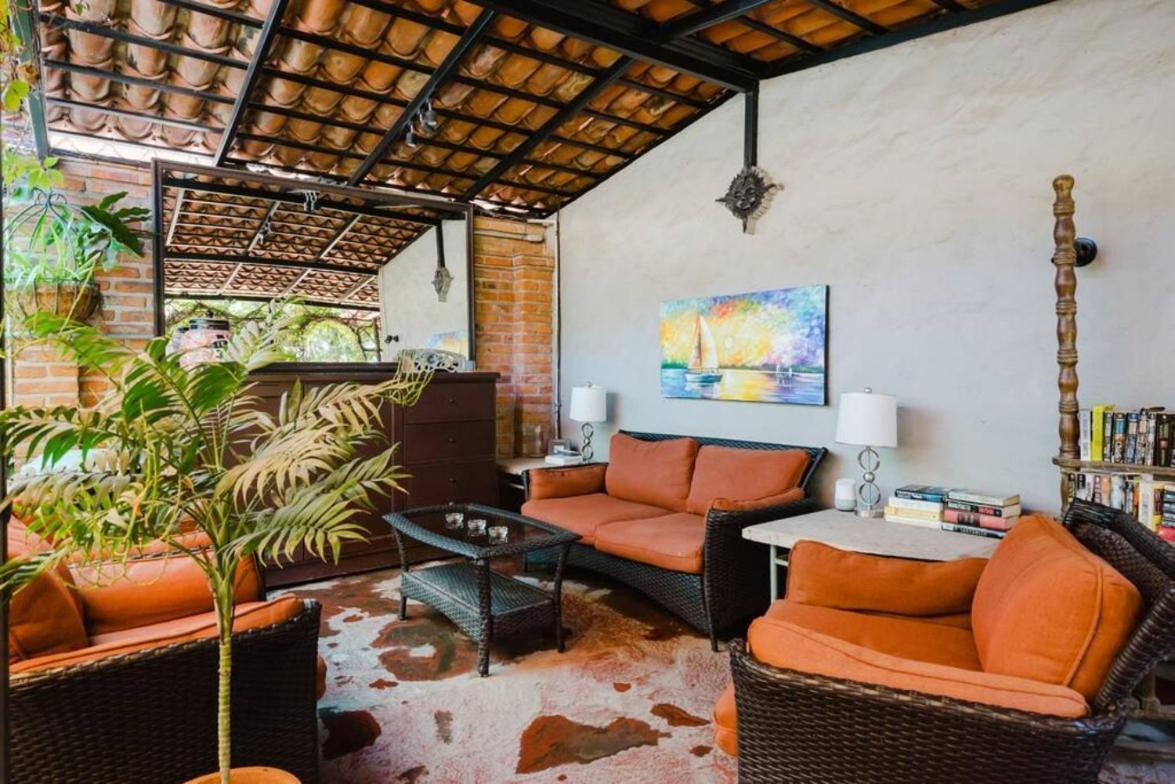 Enjoy Ac In The Queen'S Suite At Inn Ajijic Eksteriør bilde